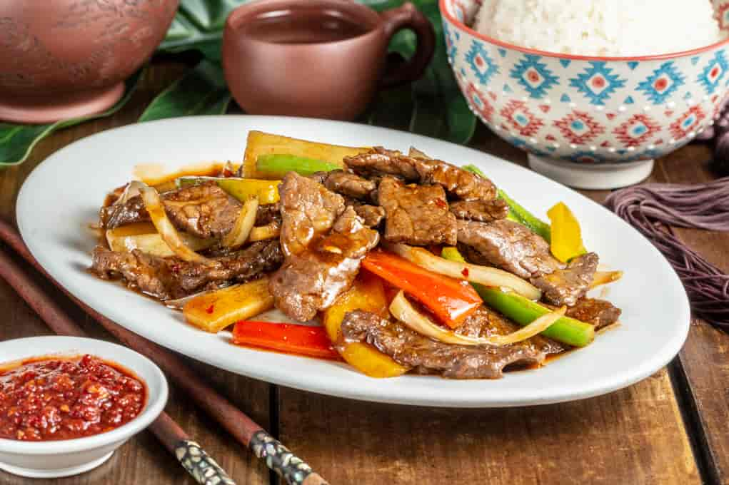 71.RIZ BOEUF A LA SATAY