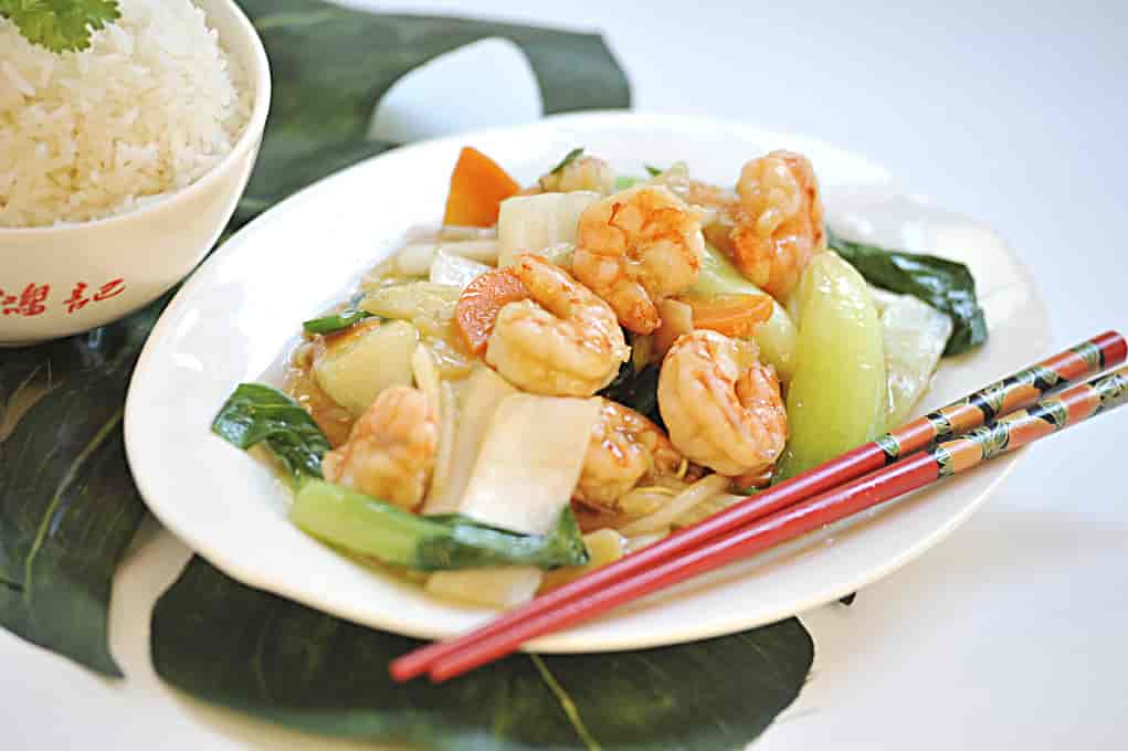 215.RIZ CREVETTES CHOP-SUEY