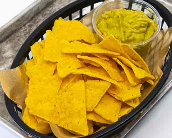 Tortilla Chips & Guacamole 🥑