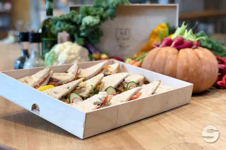 Organic Wheat Bread Club Platter