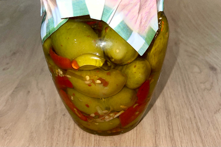 Spicy Olives